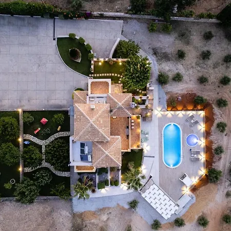 Natura - With Private Heated Pool Βίλα Tria Monastiria