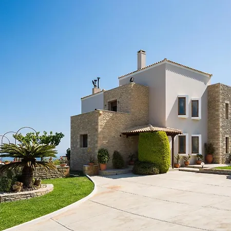 Natura - With Private Heated Pool