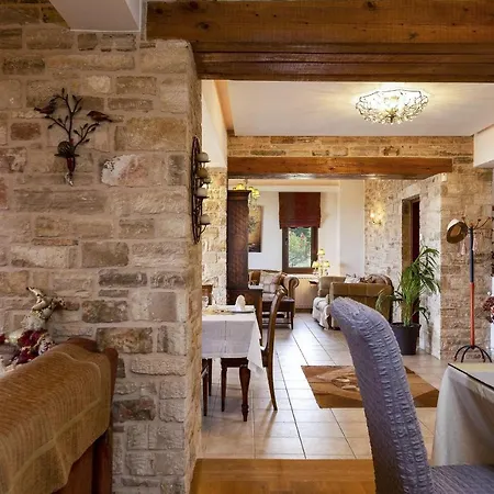 Natura - With Private Heated Pool Βίλα Tria Monastiria