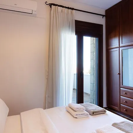 Natura - With Private Heated Pool Βίλα *